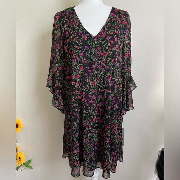 Calvin Klein Floral Dress NWT - Picture 1 of 15
